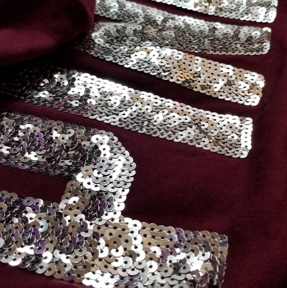 💖 1 LEFT!! PINK VS Maroon Bling Hoodie - Picture 5 of 7